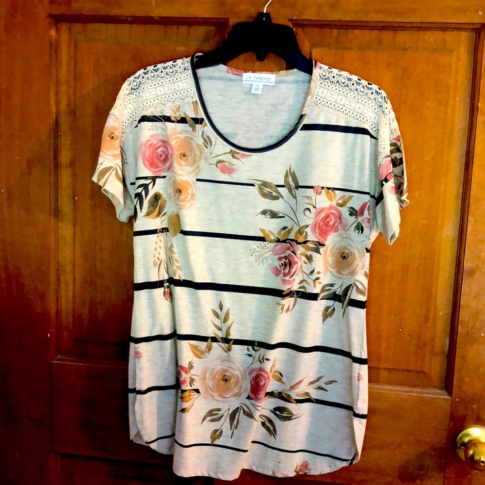 LA threads small shirt with matching cover made by ambiance apparel size med.